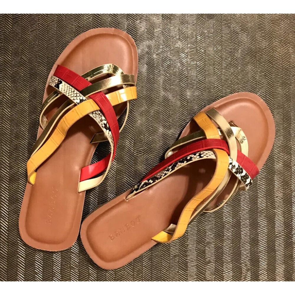 BAMBOO Strappy Flat Sandals, size 9, Colorful Metallic Slides Animal Print